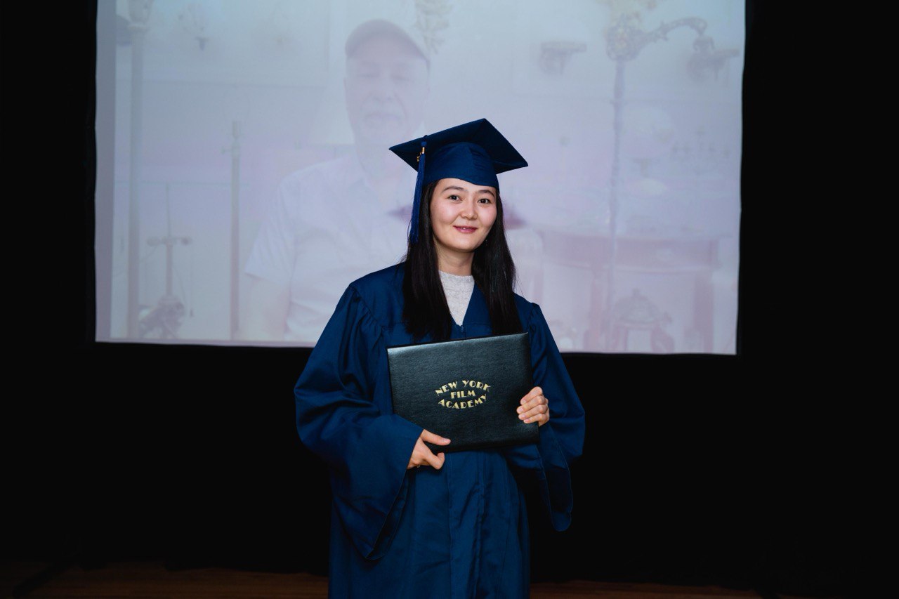 Үш қала порно түсіре бастады